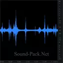 Движение транспорта по узкой улице в дневное время, лето