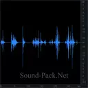 Сковородку ставят на противень и достают из духовки