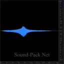 Трактор проезжает мимо, косит газон