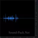 Размешивают чай в стакане